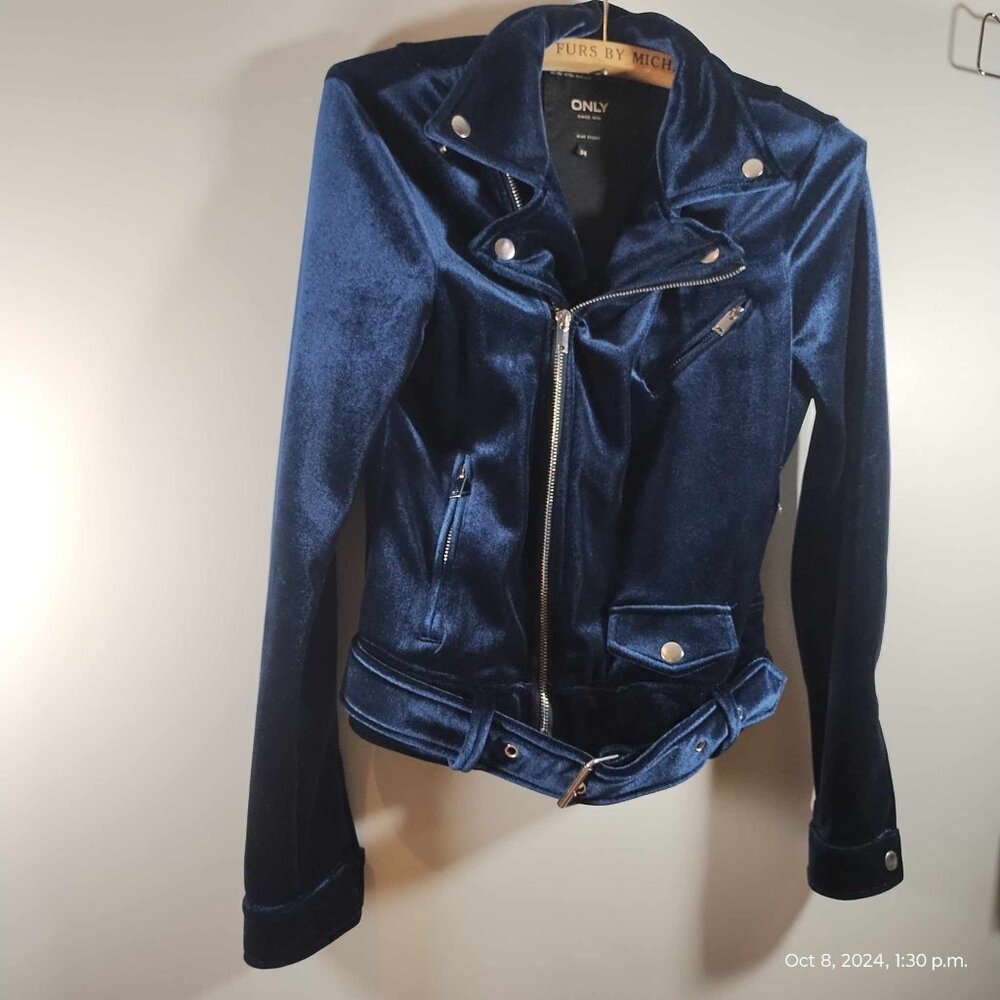 ONLY Velvet Jacket 2017 showstopper night out buckle Size 34 w stretch - Picture 8 of 10